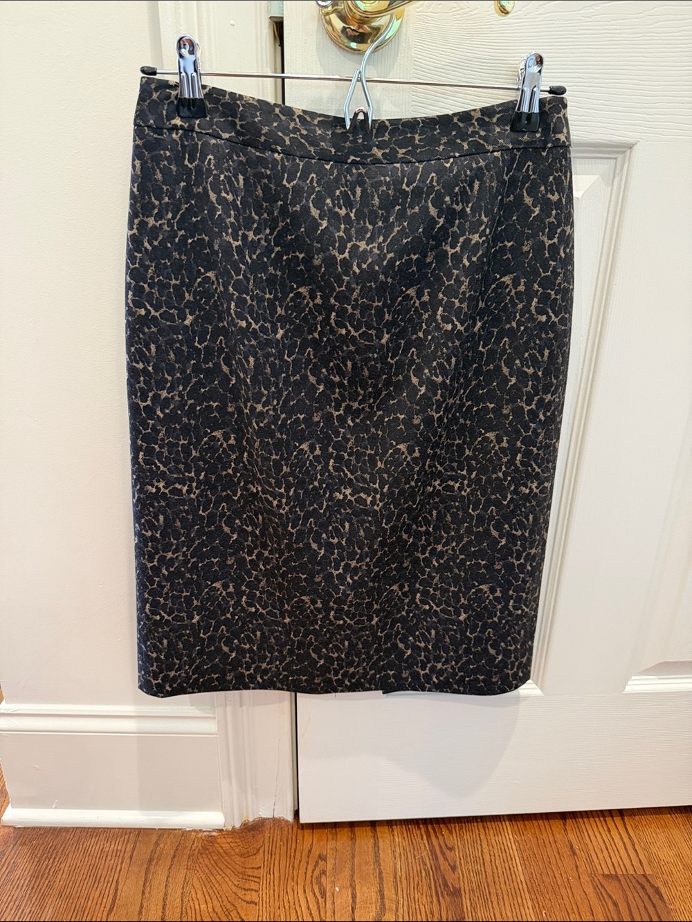 Elie Tahari Black and Tan Animal-Print Pencil Skirt